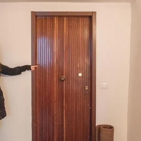 Romantica Corte Degli Estensi Apartment